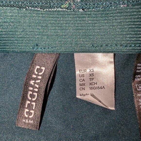 H&M A Line Floral Skirts - Picture 6 of 6